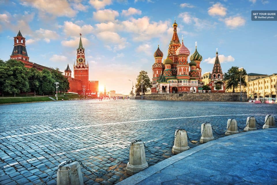 Russia The Best of Russia: History, Culture & Religion